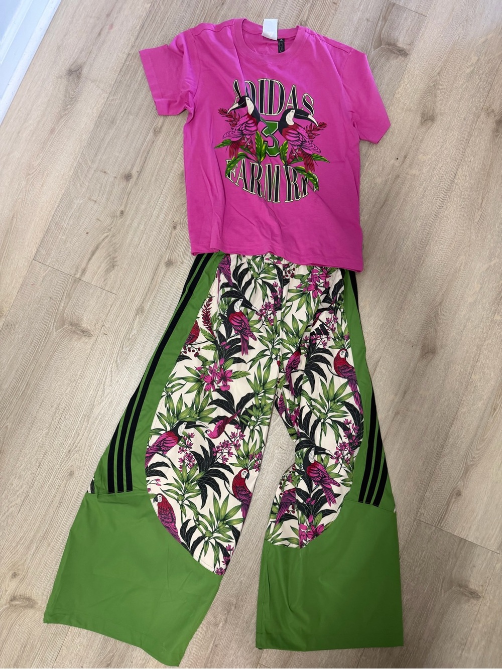 FARM Rio Hot Pink Logo Tee and Pants
